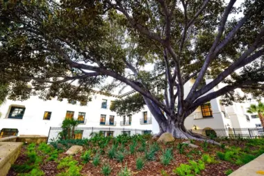The facilities at Santa Barbara Cottage Hospital - Detox Program in Santa Barbara, CA 3